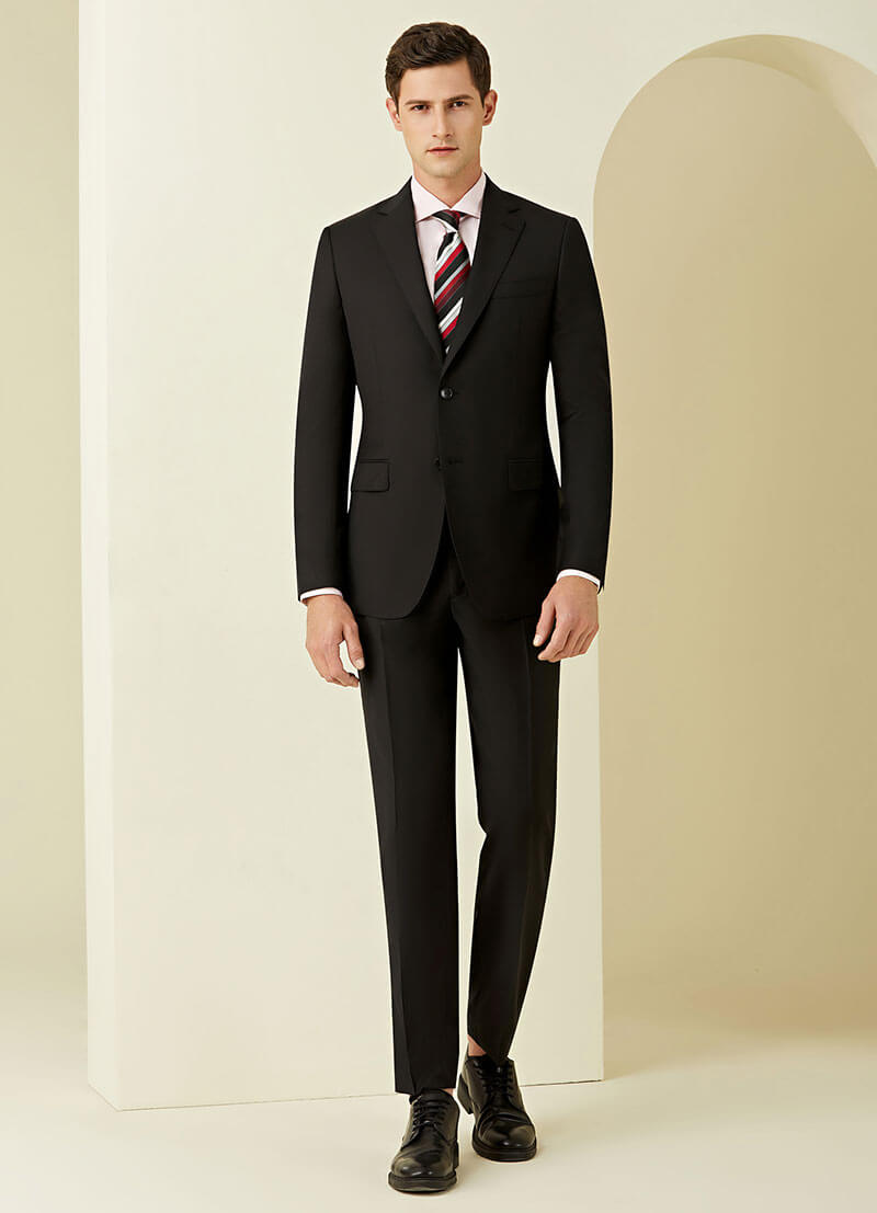 Black Classic Suit – David Zala