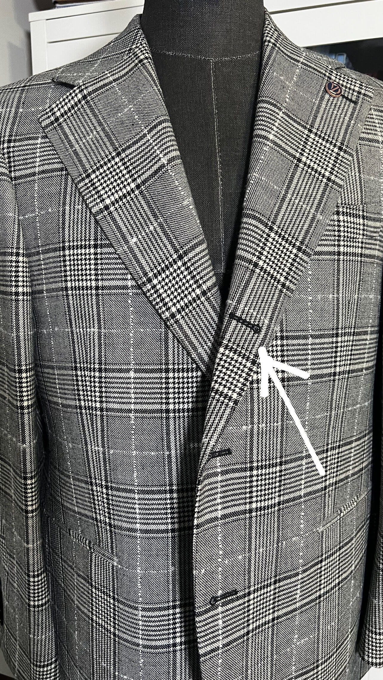 David Zala-Details - A Three-Roll-Two Configuration